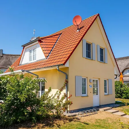 Holiday home Family Dori B6